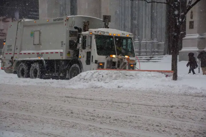 bufera di neve a new york