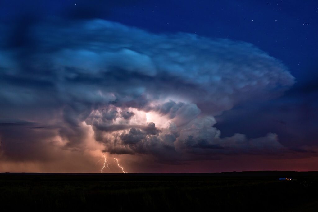 cumulonimbus with lightning