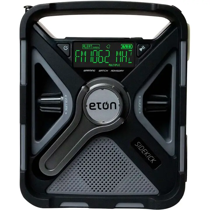 Eton Sidekick nödväderradio med digital display.