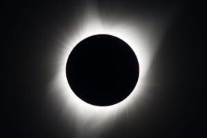 L'ultima "Grande eclissi solare americana", questa immagine risale al 2017 in Oregon.