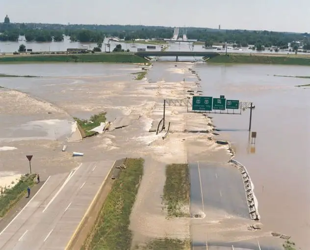 Översvämning av motorväg i Missouri 1993